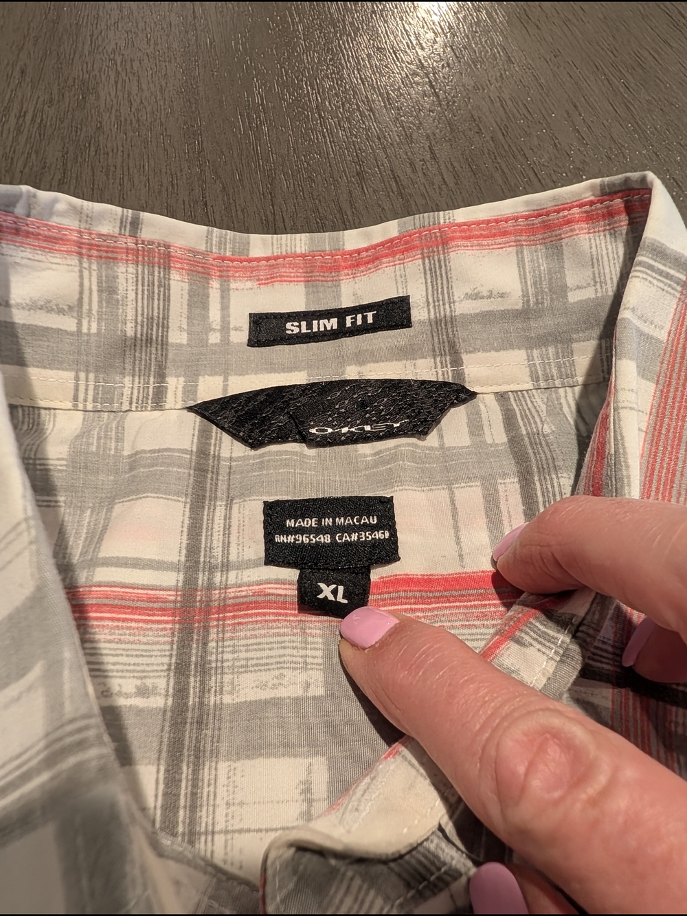 Men's Oakley Slim Fit Plaid Button-Down Shirt - White, Gray & Red- Size XL - Picture 2 of 8